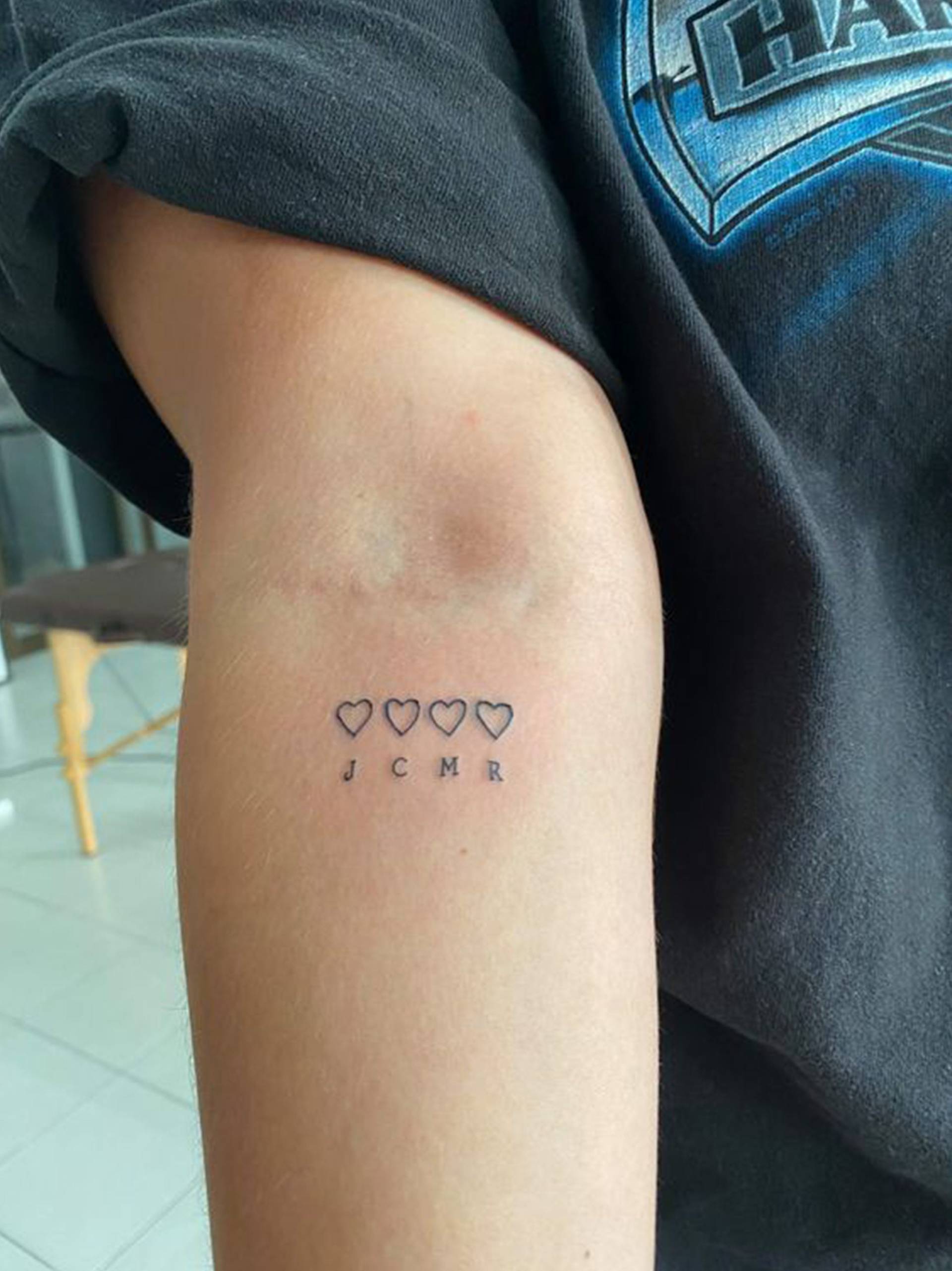 Kleine Liebe Herz Familie Temporäres Tattoo - Personalisierter Name Tiny Fake Gruppentattoo Für Freunde Mädchen Paar Bf Gf Bff von SvenHStore