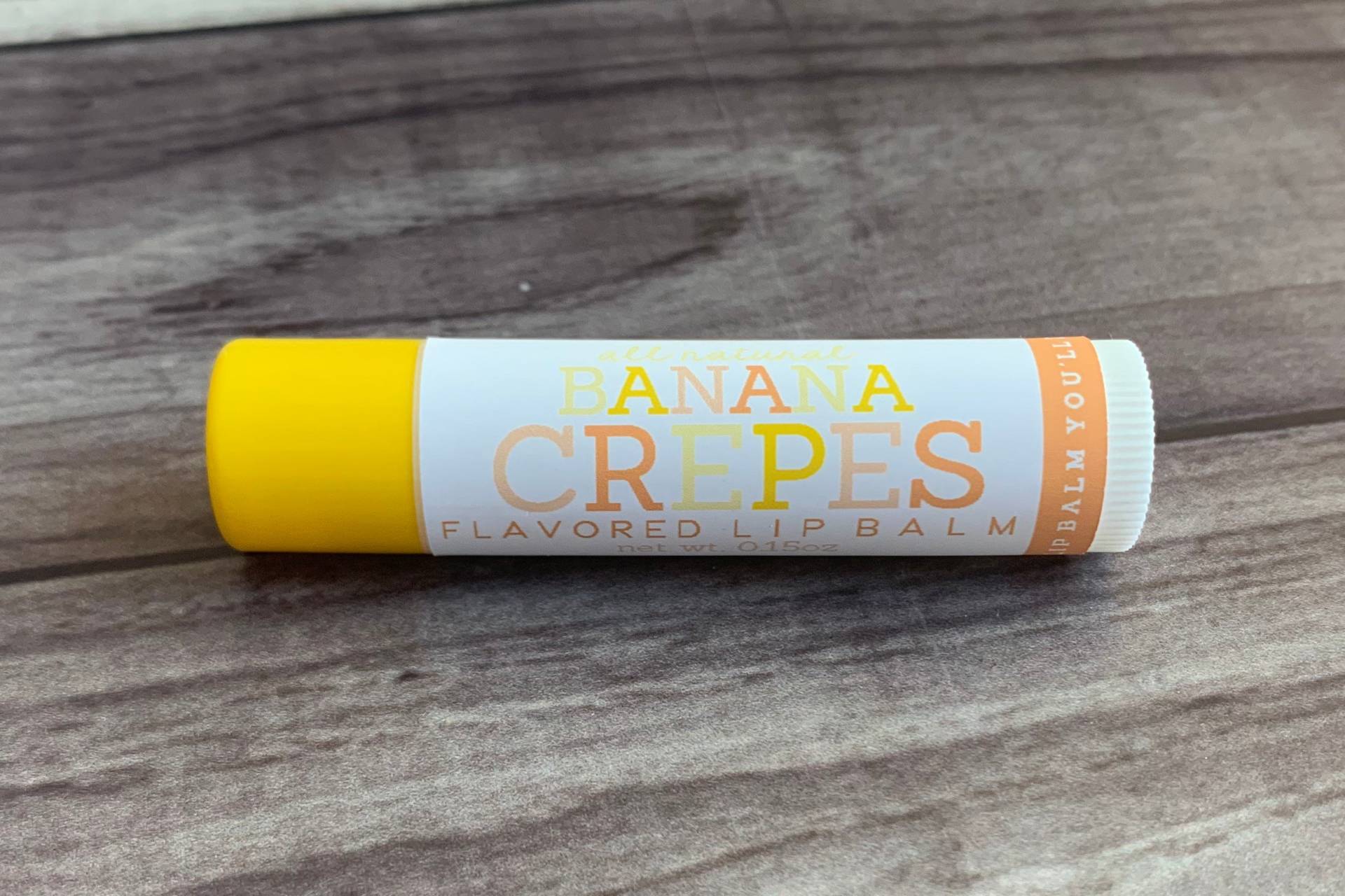 Banane Crepes Lippenbalsam - Naturbelassen Handarbeit von SweetLipsLBCo