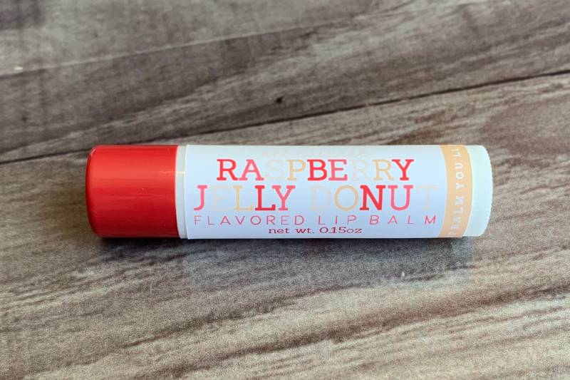 Himbeergelee Donut Lippenbalsam - Ganz Natürlich Handgemacht von SweetLipsLBCo