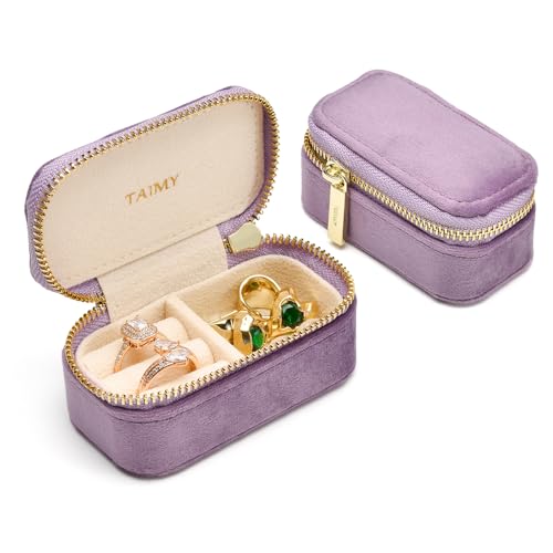 TAIMY Kleines Reise-Schmuckkästchen, Mini-Schmuckschatulle aus Plüsch-Samt für Damen und Mädchen, Taschengröße, Schmuckhalter für Ringe, Ohrringe und kleine Gegenstände (Lavendel) von TAIMY