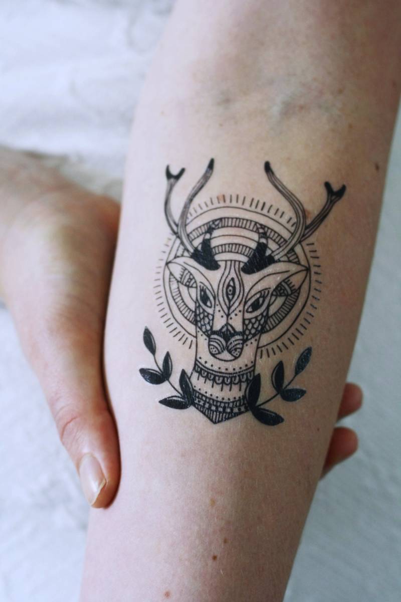 Hirsch Tattoo | Temporäres Hipster Geschenkidee Weihnachtsgeschenkidee Festival Boho von Tattoorary