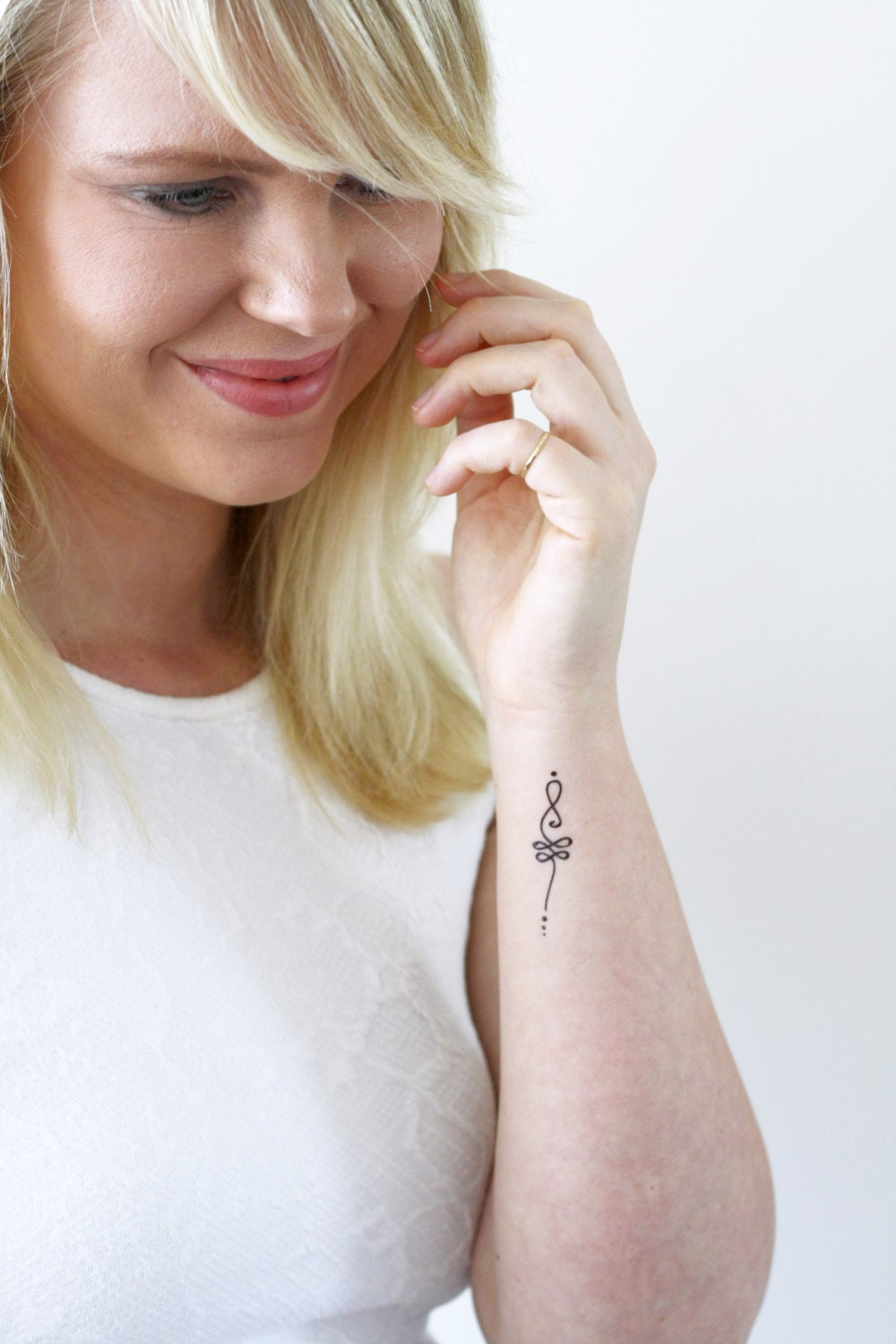 Unalome Temporäres Tattoo Set Von Zwei | Boho Unalome Fake-Tattoo Geschenkidee Geschenk von Tattoorary