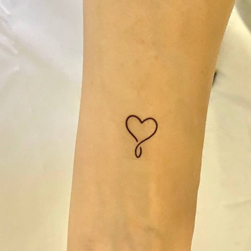 Infinity Herz Temporäres Tattoo | 4Er Set/Fake Schwarzes von TemporaryTattooInc