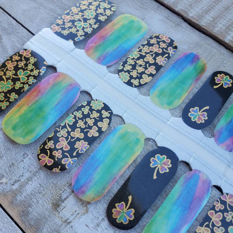 Glücksbringer Regenbogen Charm Nail Wraps, Nagelstreifen, Nagelsticker, Nailart von TheDelightedDaisy