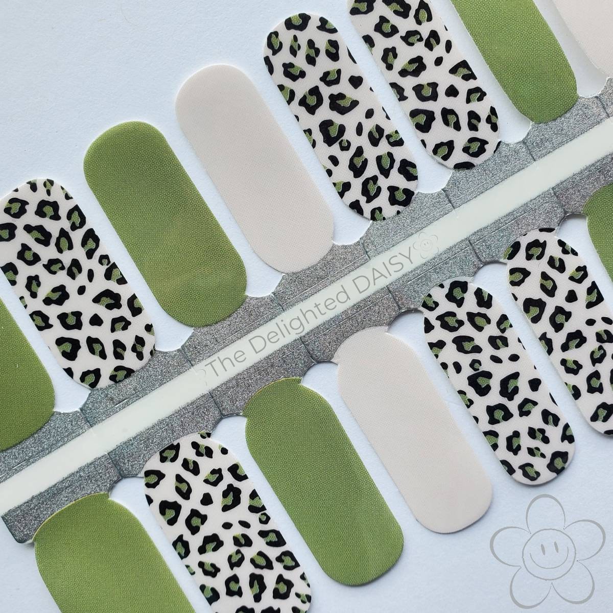 Olive Gepard Nail Wraps, Strips, Stickers, Nailart von TheDelightedDaisy