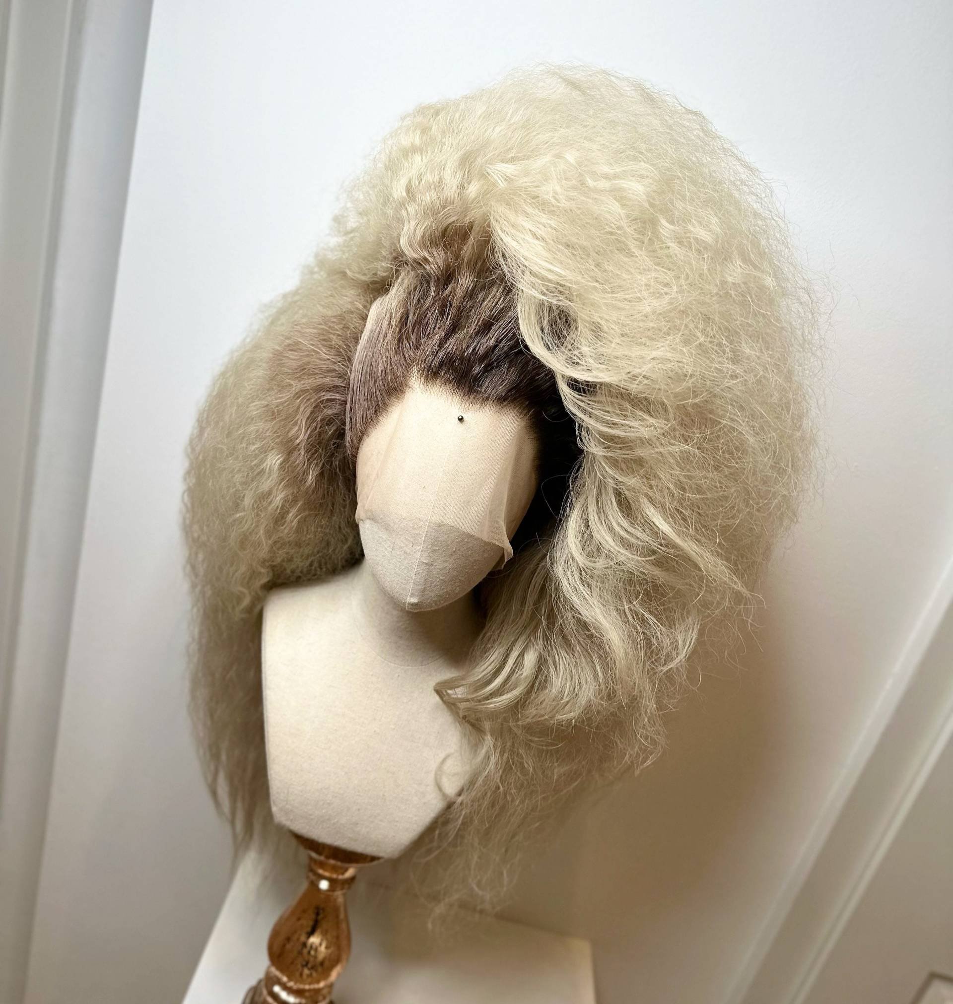 Big 80S Wig Blond von TheGingHair