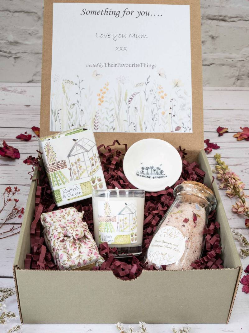 Alles Gute Zum Geburtstag Geschenkbox Gefüllt Artisan Vegan Personalisiertes Geschenk Für Sie, Beste Freundin Umweltfreundliche Einzigartige von Theirfavouritethings