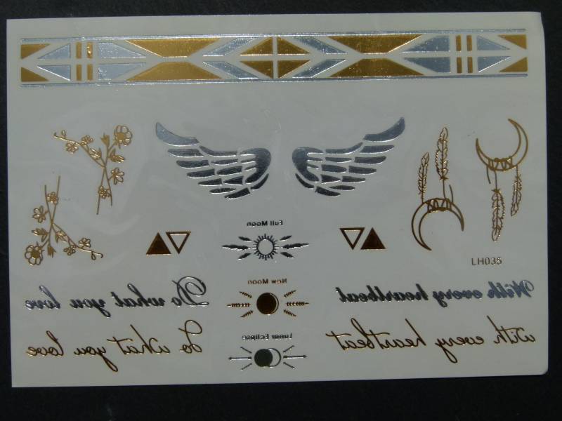 Nr. 117 - Temporäres Tattoo Boho Goldfarben Spruch Flügel Wing Körperschmuck Körperbild Silberfarben Fake Körpertattoo von TinkyStarShop