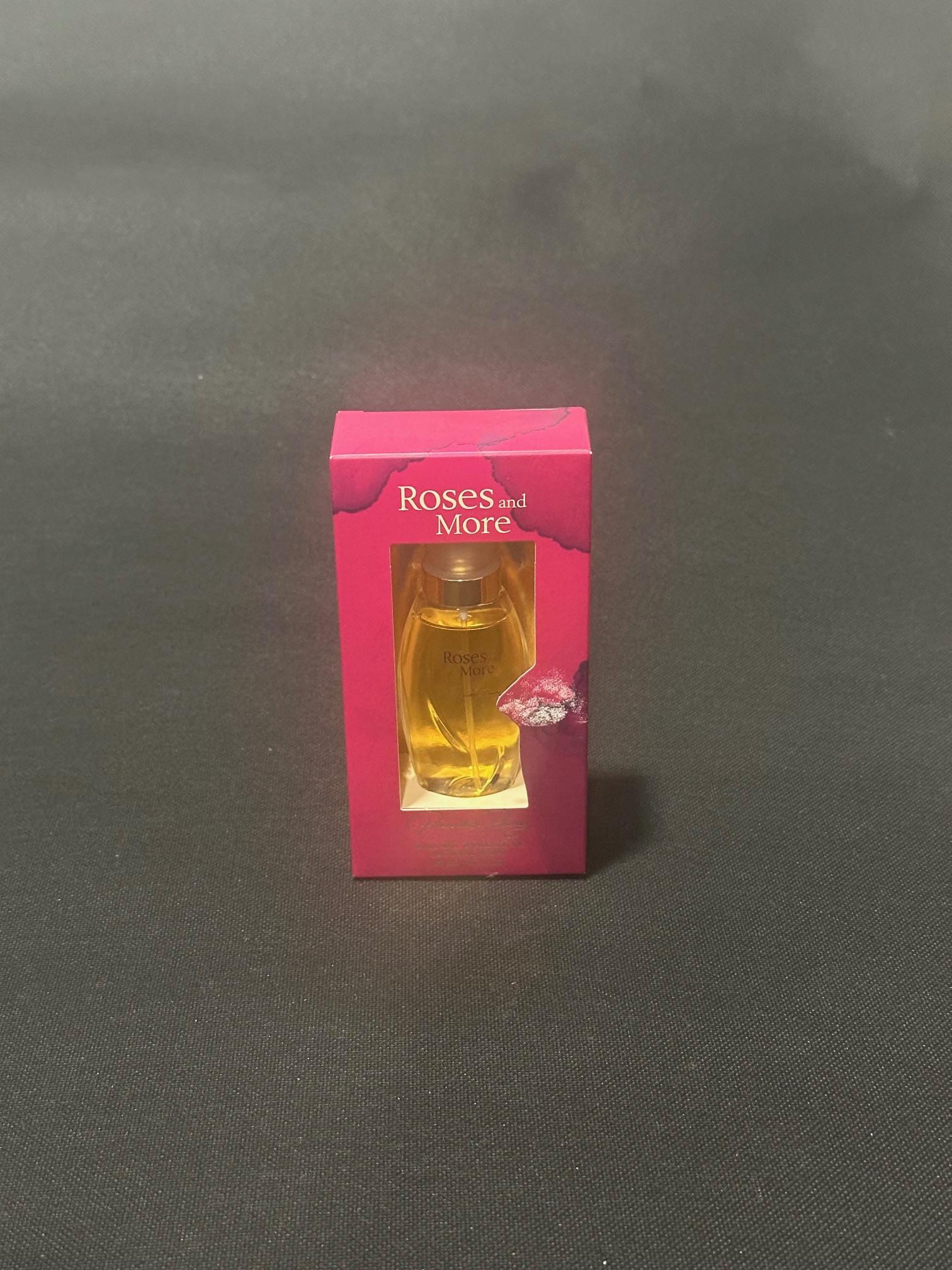 Priscilla Presley Rosen Und Mehr Eau De Toilette 0.7Fl.oz/20Ml von Tomasperfume