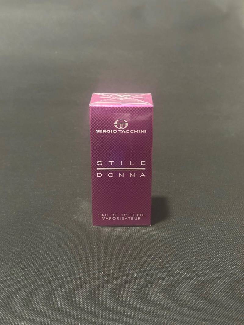 Sergio Tacchini Stile Donna Eau De Toilette 1Fl.oz/30Ml von Tomasperfume