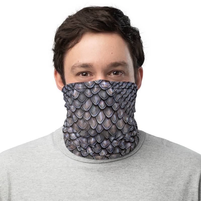 Scale Mail Armour Gesichtsmaske - 3D Realistic Neck Gaiter von ToonMachine