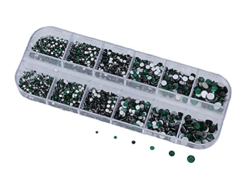 Über 2100 Stück grüne Smaragd-Strasssteine mit flacher Rückseite für Nagelkunst-Set, 6 Größen (1,4 mm – 4,8 mm) von UBJSFASASND