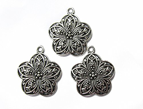 3 Metallanhänger Blume silberfarben, 2,9 cm für Kette, Karabinerhaken, Lederband von Unbekannt