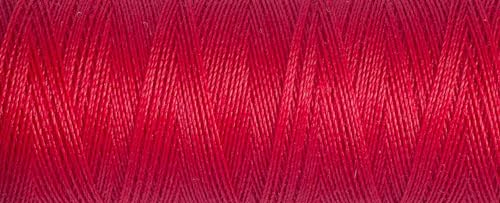 Gutermann Nähgarn aus Polyester, Rot, 5.5 x 4 x 4 cm, 1000 von Gütermann