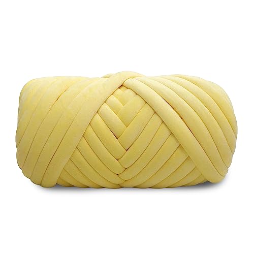 Velvet Chunky Bulky Giant Arm Knitting Garn, Super Soft Jumbo Tube Weight, Fluffy DIY Crochet Hand Making Washable Yarn for Blanket, Pet Bed Rugs, Pillow (0.5 kg-Yellow) von VAURAS