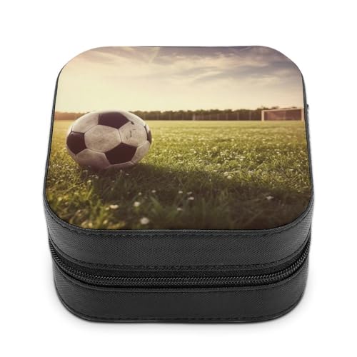 VFMNT Schmuckschatulle mit Fußballball auf einem Feld, mit Reißverschluss, tragbar, PU-Leder, Reise-Schmuckkästchen, Organizer, Aufbewahrungsbox für Ringe, Ohrringe, Halsketten, Geschenke von VFMNT