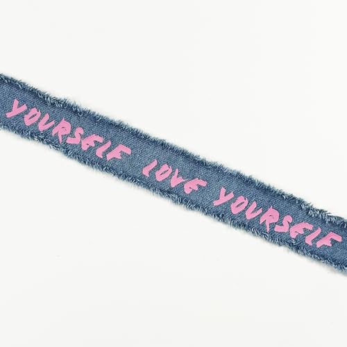 Jeansband, Stoff, Jeansschleifen, Band für Heimwerker, Basteln, Haarspange, Bekleidungszubehör und Nähdekorationen (pinkes Wort Denimblau) von VOOMOLOVE