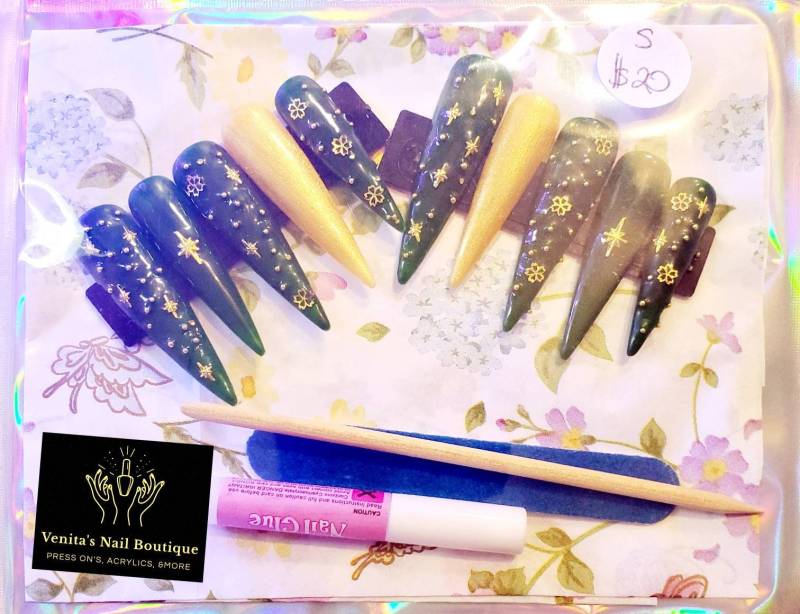 Personalisiertes Press On Nail Set von VenitasNailBoutique