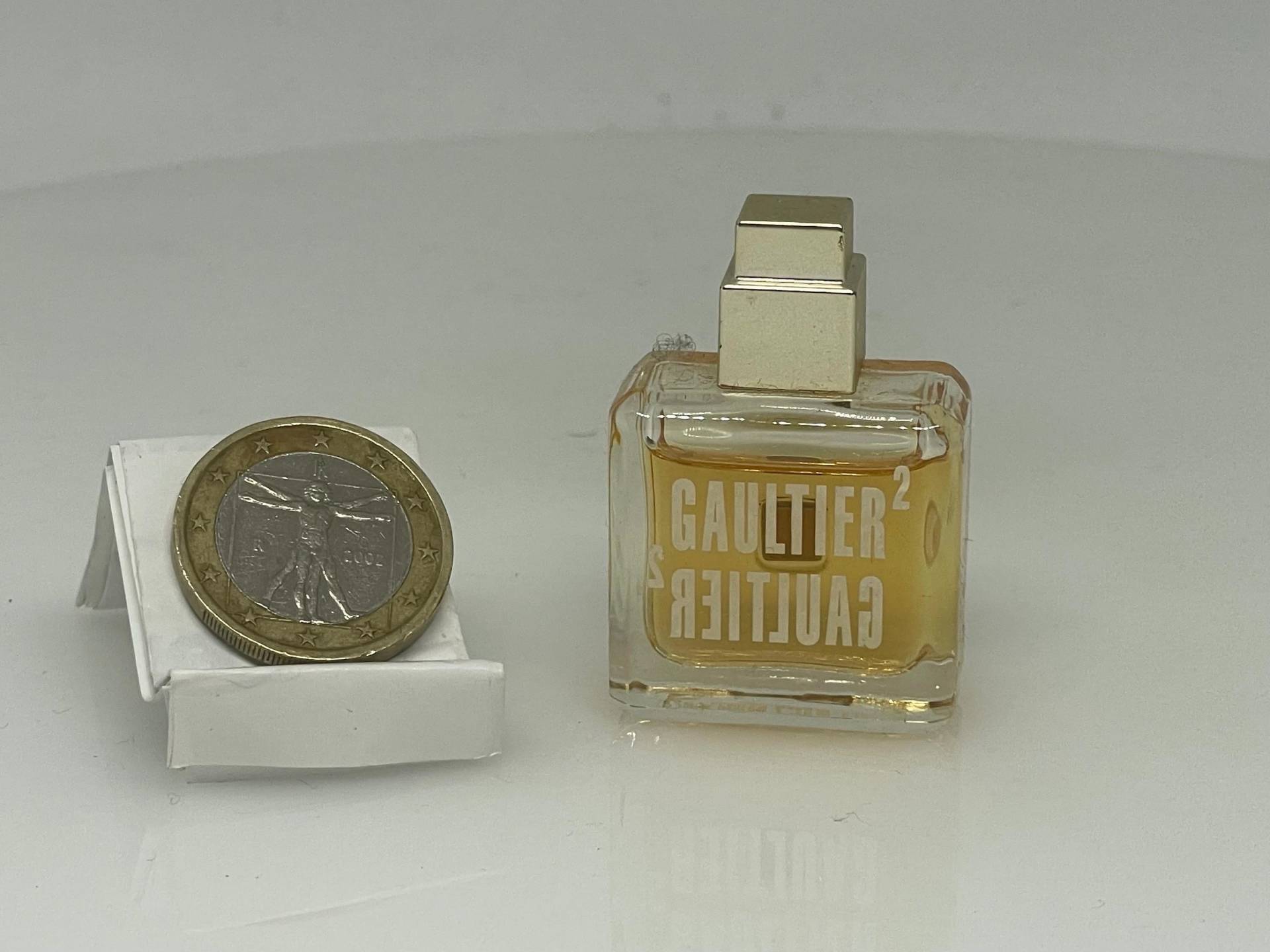 Gaultier 2 Von Jean Paul Gaultier Vintage Eingestellte Miniatur von VibaVintage