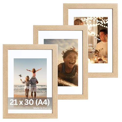 VictoR Bilderrahmen Passepartout Richter Beige 3er Set in 21x30 cm (A4) mit 15x21 (A5) Passepartout - Bilderrahmen Holz - Leiste: 25x20mm - Bilderrahmen Set A4 Beige von VictoR