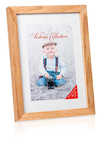 Klassischer Holz Bilderrahmen aus Eiche - Freistehender Fotorahmen für 15x21 cm Bilder | Einfach für Horizontale & Vertikale Fotos zu Verwenden | Geeignet für Tisch & Wand von Victoria Collection