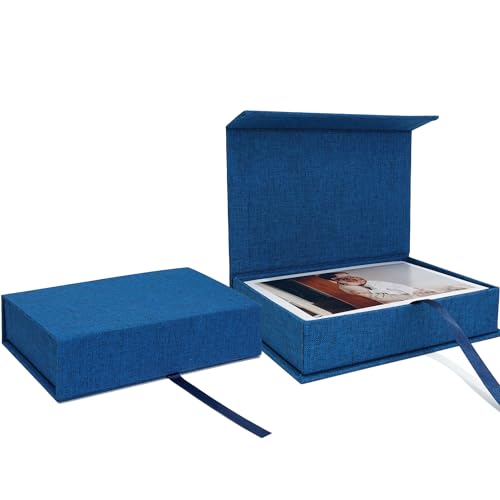 Vienrose Photo Storage Box 4x6, Fotoaufbewahrungsbox 10x15 cm, Foto Organizer aus Leinen, Aufbewahrungs- und Erinnerungsbox für Fotos, Bilder, Postkarten, Geschenkbox für Andenken, Keepsakes Marine Vienrose Photo Storage Box 4x6, Fotoaufbewahrungsbox 10x15 cm, Foto Organizer aus Leinen, Aufbewahrungs- und Erinnerungsbox für Fotos, Bilder, Postkarten, Geschenkbox für Andenken, Keepsakes Marine von Vienrose