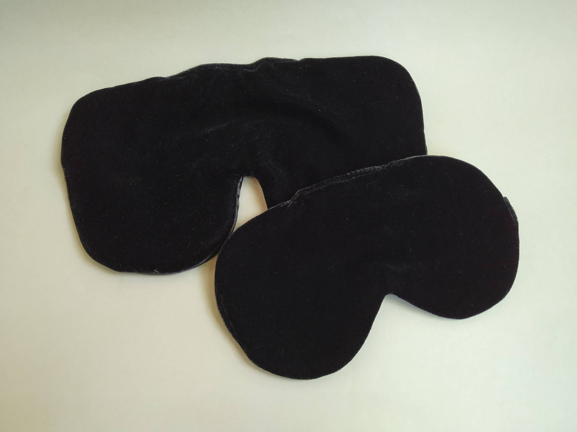 Besser Verstellbare Übergroße Oder Standard Schwarze Samt Augenmaske Zum Verschenken - Blindfold Unisex Für Reiseschlaf, Weiches Alltagsaugenkissen von VikiSleepLine