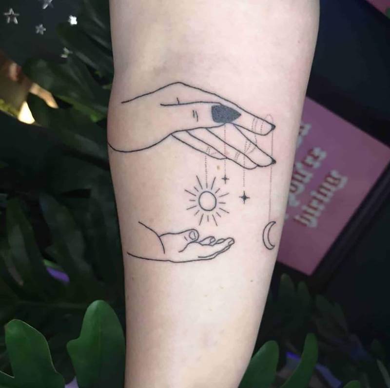 Bund Der Natur in Mutters Hand Tattoo - Sonne Und Mond Temporäres Aufkleber Mama Tattoo, Aufkleber, Geschenk Für von ViktorNCrafts