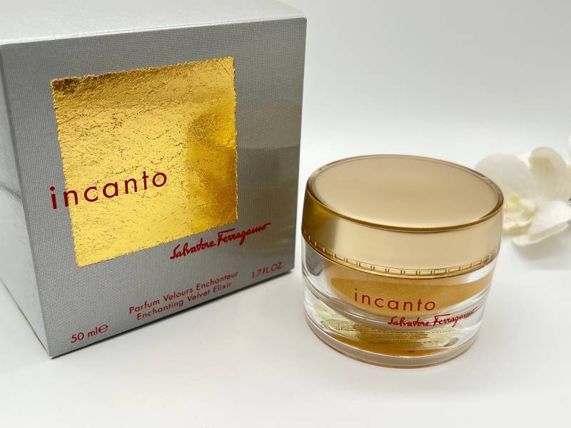 Incanto Salvatore Ferragamo 50Ml Zauberhaftes Samt Elixier Leuchtende Glitzer Körpercreme Gold Auf Der Haut von VintageItalienstyle