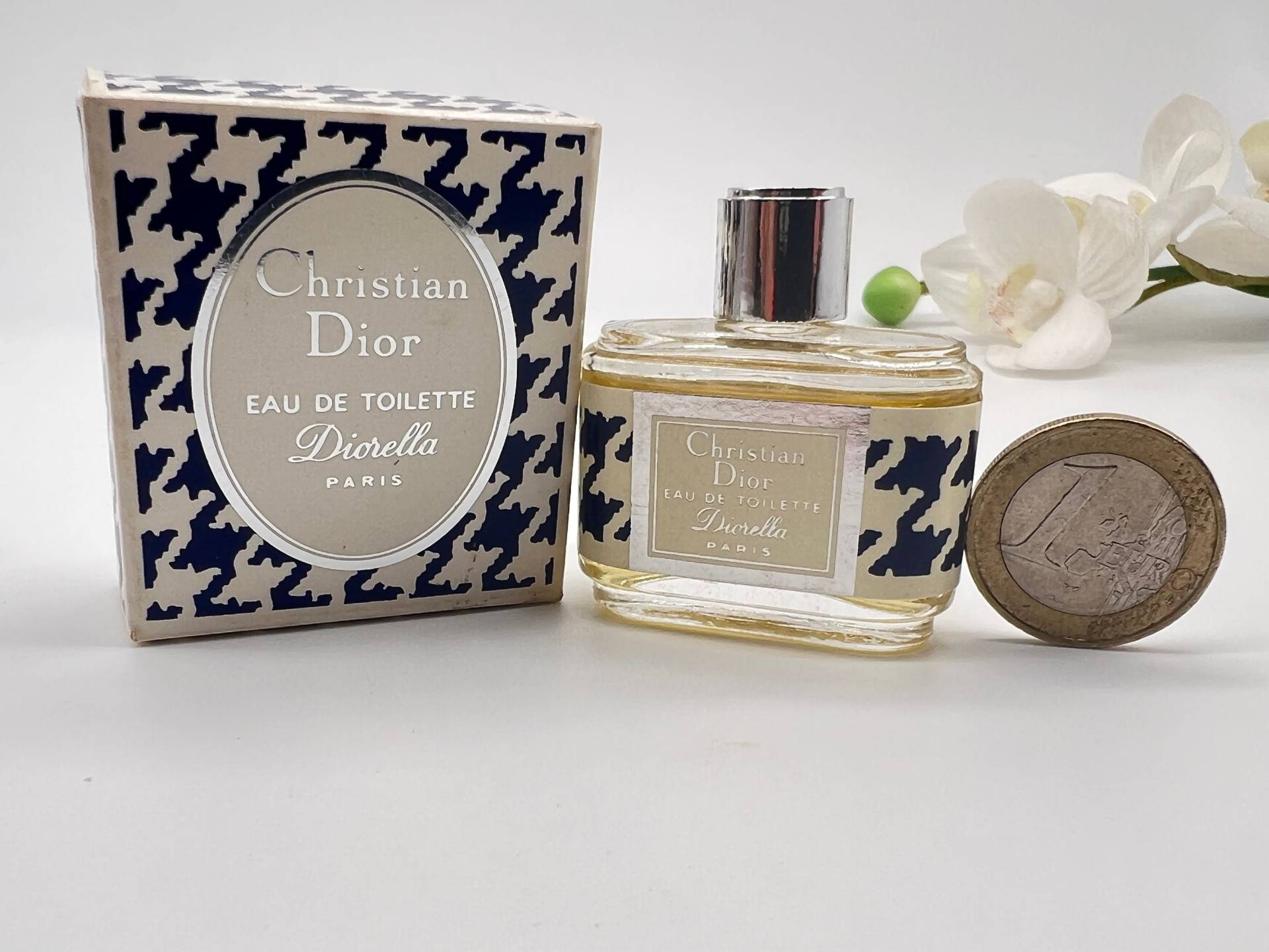 Miniatur Diorella Christian Dior | 1972 Eau De Toilette 7, 5 Ml/0, 25 Fl.oz Seltener Vintage Mini Duft von VintageItalienstyle