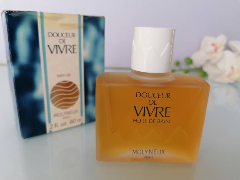 Molyneux Douceur De Vivre | 1975 Badeöl 60 Ml/2 Fl.oz Rare Vintage Pre Barcode Parfümiertes von VintageItalienstyle