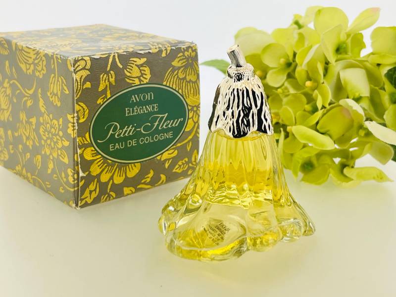 Vintage Elégance Petti-Fleur Von Avon | Eau De Cologne | 1969 30 Ml von VintagePerfumeShop