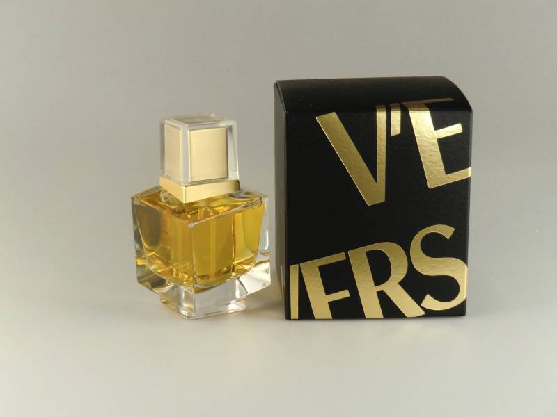 Original Vintage Gianni Versace Ve Eau De Parfum Spray 1, 3/4 Fl.oz./50Ml von VintageRetroEu