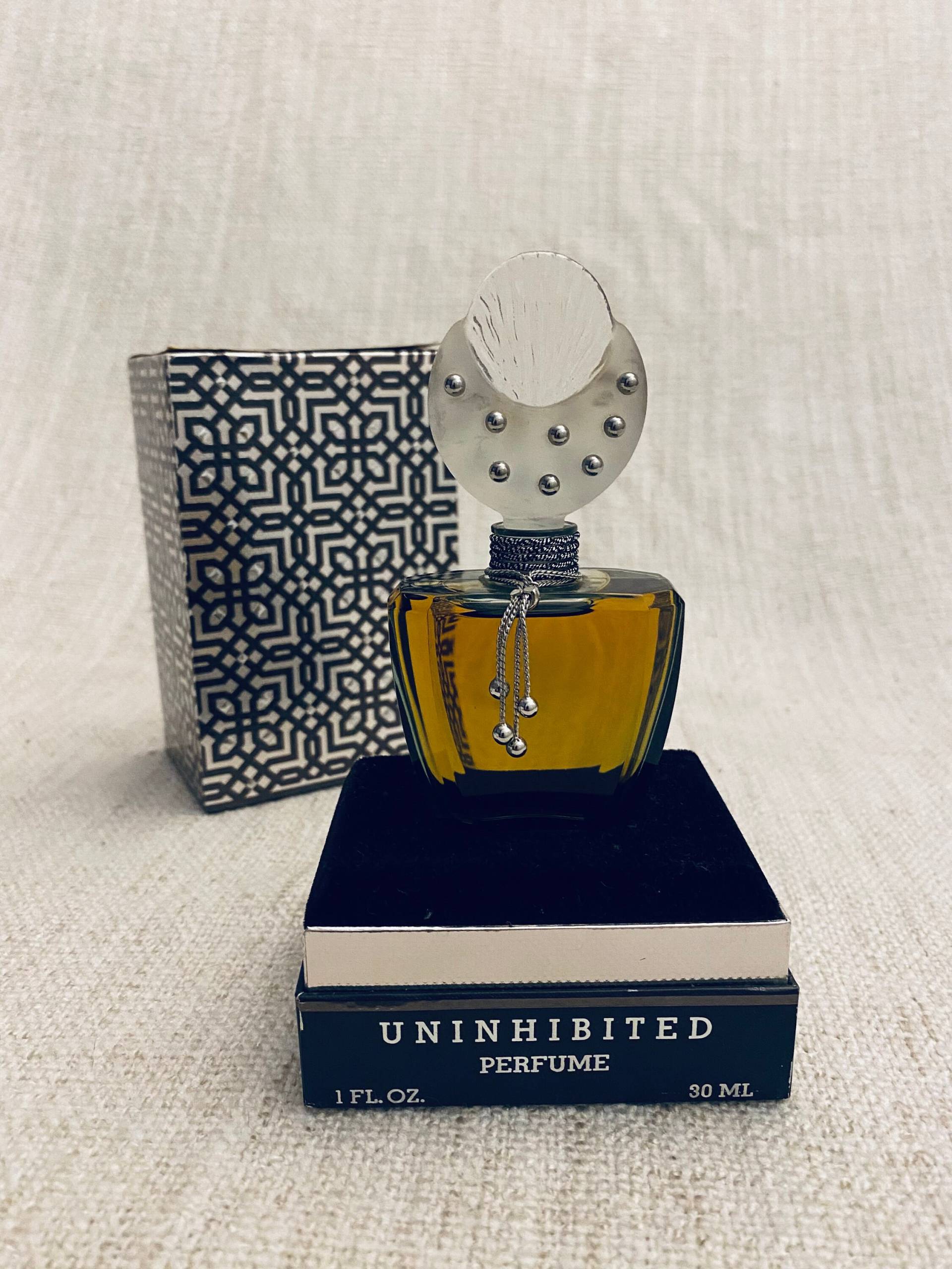 Vintage Uninhibited, Cher 1987 Parfum, Rare 30 Ml von VintageStyleShopDE