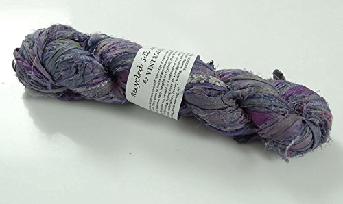 100g Recycled Sari Silk Ribbon Garn, Schmuck machen Trim - Dirty Purple Mix von Vintageandyou