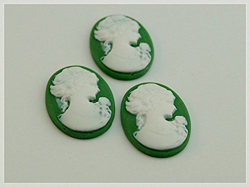 Vintageparts 3 Cabochon/Kameen in grün weiß, 25 x 18 mm, DIY-Schmuck Vintageparts 3 Cabochon/Kameen in grün weiß, 25 x 18 mm, DIY-Schmuck von Vintageparts FACHHANDEL FÜR SCHMUCKZUBEHÖR