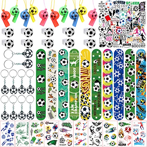 Fußball Party Favor Set mit 100 Pcs Fußball Slap Armband Aufkleber Silikonring Schlüsselanhänger Tattoo-Aufkleber Trillerpfeife Fußball Geburtstag Party Dekoration für Kinder Sport Themed Party Favor von WINMIND