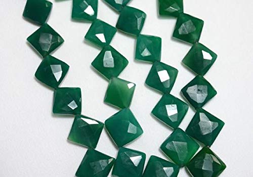 BEADS GEMSTONE Green Onyx Kite Shape Edelsteine, Onyx Faceted Edelstein für Schmuck, Briolette Perlen, 11-16mm Approx. 9 Zoll Strand Code-HIGH-30547 von WORLD WIDE GEMS