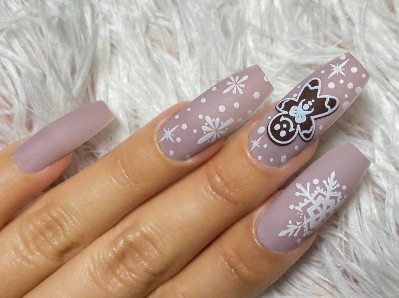 24 Stück Weihnachten Press On Nail | Lang Lavendel/Mauve Lebkuchen von Wackazz