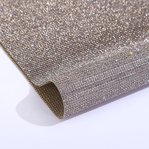 Wambere Selbstklebende Kristall Strass Aufkleber Strasssteine Edelstein Glitzersteine Runde Schmuckstein Selbstklebend Aufkleber Für DIY Autodekoration Geschenkdekoration,Hellgrau,SS6（24×20cm） von Wambere