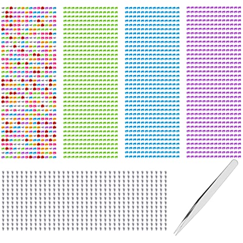 Weysoo Glitzersteine Selbstklebend Bunt, 2520 Stück Strasssteine Gesicht mit Pinzette, 6mm Runde Schmucksteine Glitzersteine für DIY Handwerke, Nägel Haar Deko von Weysoo