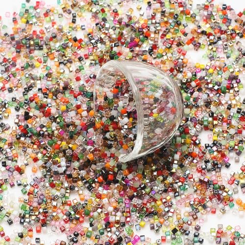 Whakano 100 Stück Quadratische Glasperlen,Perlen Zum Auffädeln,Glasperlen mit Loch,Basteln Schmuckherstellung,für Halsketten Herstellung und Halskette Ohrringe Heimdeko,Bunt,4mm Whakano 100 Stück Quadratische Glasperlen,Perlen Zum Auffädeln,Glasperlen mit Loch,Basteln Schmuckherstellung,für Halsketten Herstellung und Halskette Ohrringe Heimdeko,Bunt,4mm von Whakano