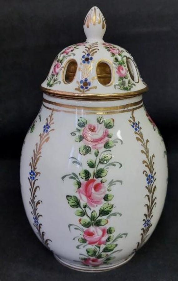 Rare Brûle Parfum En Porcelaine De Sevres Xviiieme von WondersEnchantedShop