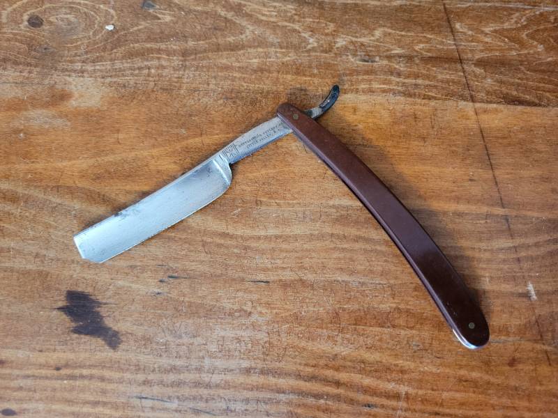 Vintage Cattaraugus Besteck Firma Rasiermesser Barbier Werkzeug Made in Little Valley New York von WoodsonHouseAntiques