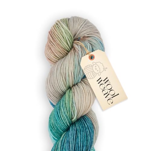 Superwash Merinowolle, Garn für Strick- und Häkelprojekte, handgefärbt, blau und grün, buntes Garn, 100 g, 220 m, Dk-Gewicht, luxuriös, weich und langlebig von WoolWeave