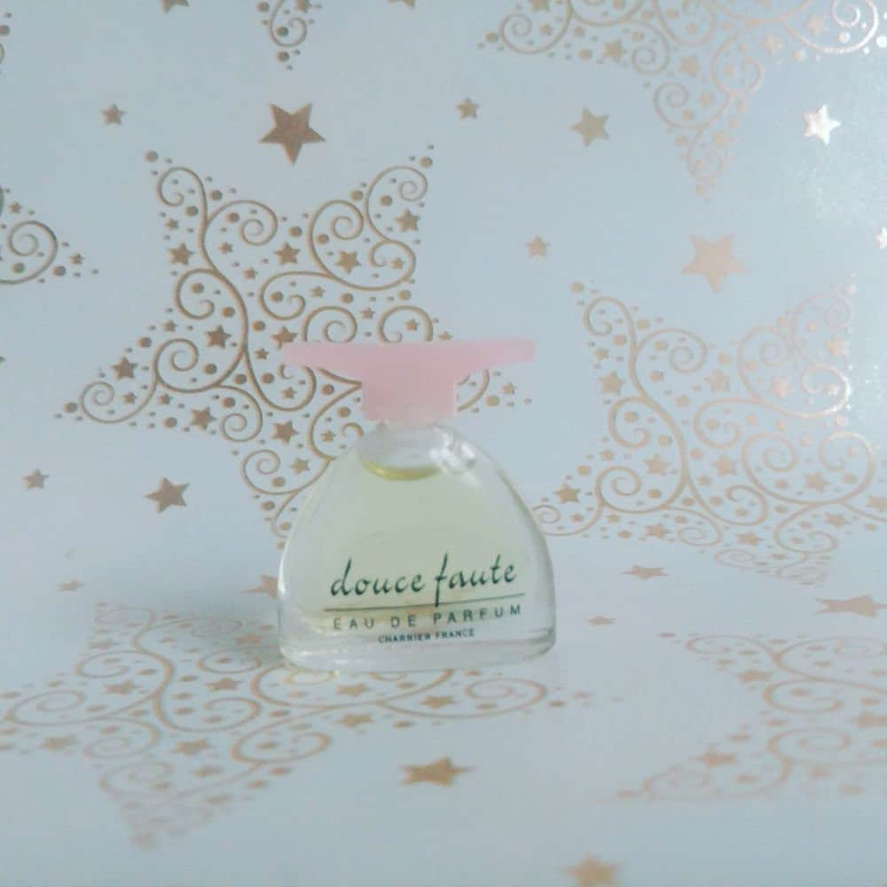 Miniatur Douce Faute Von Charrier, 4 Ml Eau De Parfum, 1964 von Xoxiane