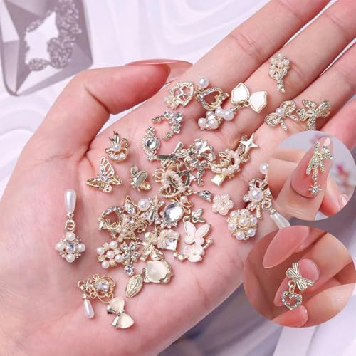 10/50 Stück Girlande Bowknot Perle Zirkon Nail Art Charms Strass Weihnachtskranz Design Kristalle Schmuck Nail Art Dekoration-04 (50 Stück) Zufällig von YFSHC