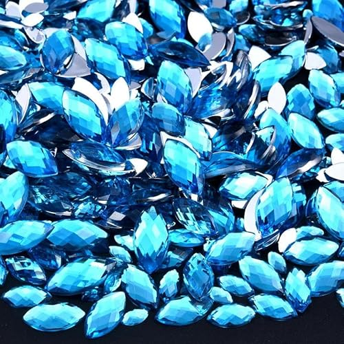 600 Stück Glitzer-Acryl-Pferdeauge in verschiedenen Größen, nicht Hotfix-Strasssteine für Nägel, Kristallperlen, Strass-Steine für Kleider, Strass-Aquamarin, 4 x 8 mm – von YFSHC