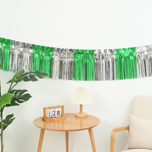 YKAFADE 10 Stück Metall Lametta Vorhänge Folie Fransen Grün Silber Metallic Tinsel Vorhange Hintergrund Fringe Fransenvorhang für Hochzeit Party Geburtstag Dekoration Hintergrund Foto Requisiten von YKAFADE