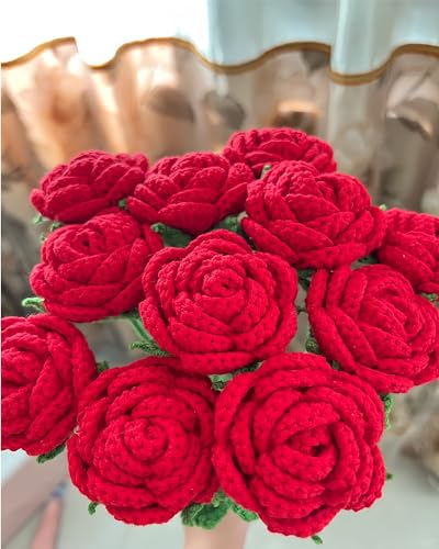 YOFANUP Häkelblumen, DIY Häkelblumenstrauß Fertige Handgemachte Blumen Künstliche Blumen Gestrickte Rote Rosen für Mutter Frau Freund (8, Rot) von YOFANUP